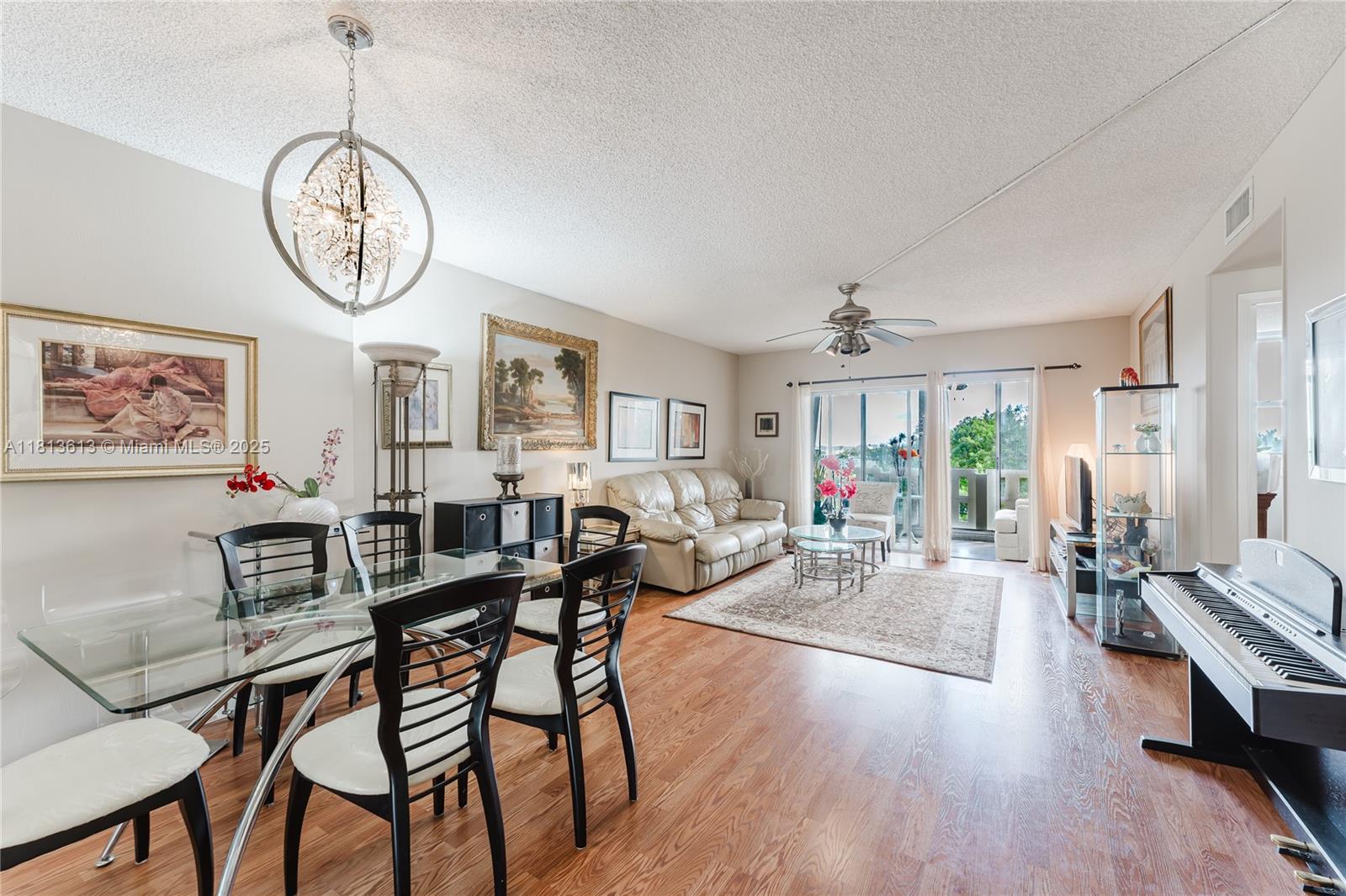 HILLCREST EAST NO 23 COND - Residential