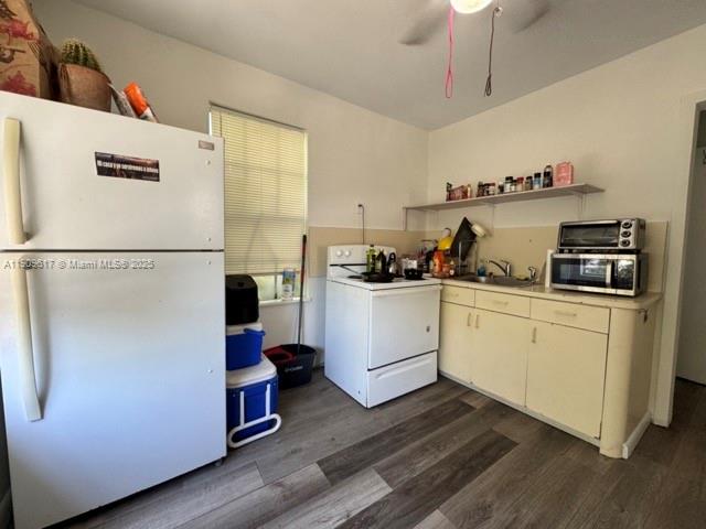 WEST END PARK AMD PL - Residential Income