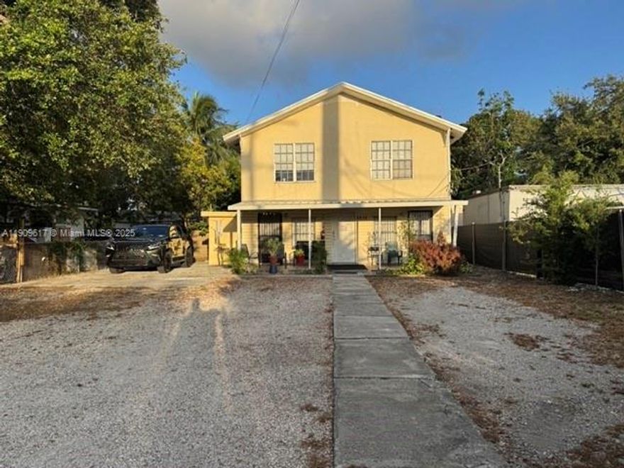 ASK ABOUT INCENTIVES (with Contract Before 11/30 & Closing Before 12/31). Well-performing legal duplex in Allapattah. Central to Wynwood, I-95, Miami International and so much! Two level building, with two units (2BD|2BA) each. Large property (0.11 acres) with potential for 6-8 secured (gate) parking spots. Newer roof (2002) with warranty. Property has exterior storage room with utility sink and toilet. Professionally managed. Great addition to your multifamily portfolio! -- IMPORTANT: Please give 48 hours notice. Text LA to show--Monday - Friday. DO NOT attempt to show property without appointment. Must be approved and accompanied by listing broker. Please do not disturb tenants. Call/text listing broker with questions.