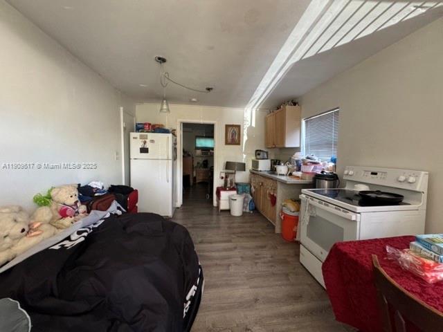 WEST END PARK AMD PL - Residential Income