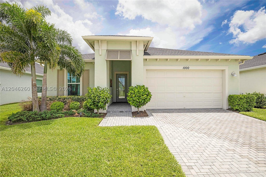 Photo of 1000 SE Crosswood Way, Port St Lucie, FL 34984 (MLS # A12046260)