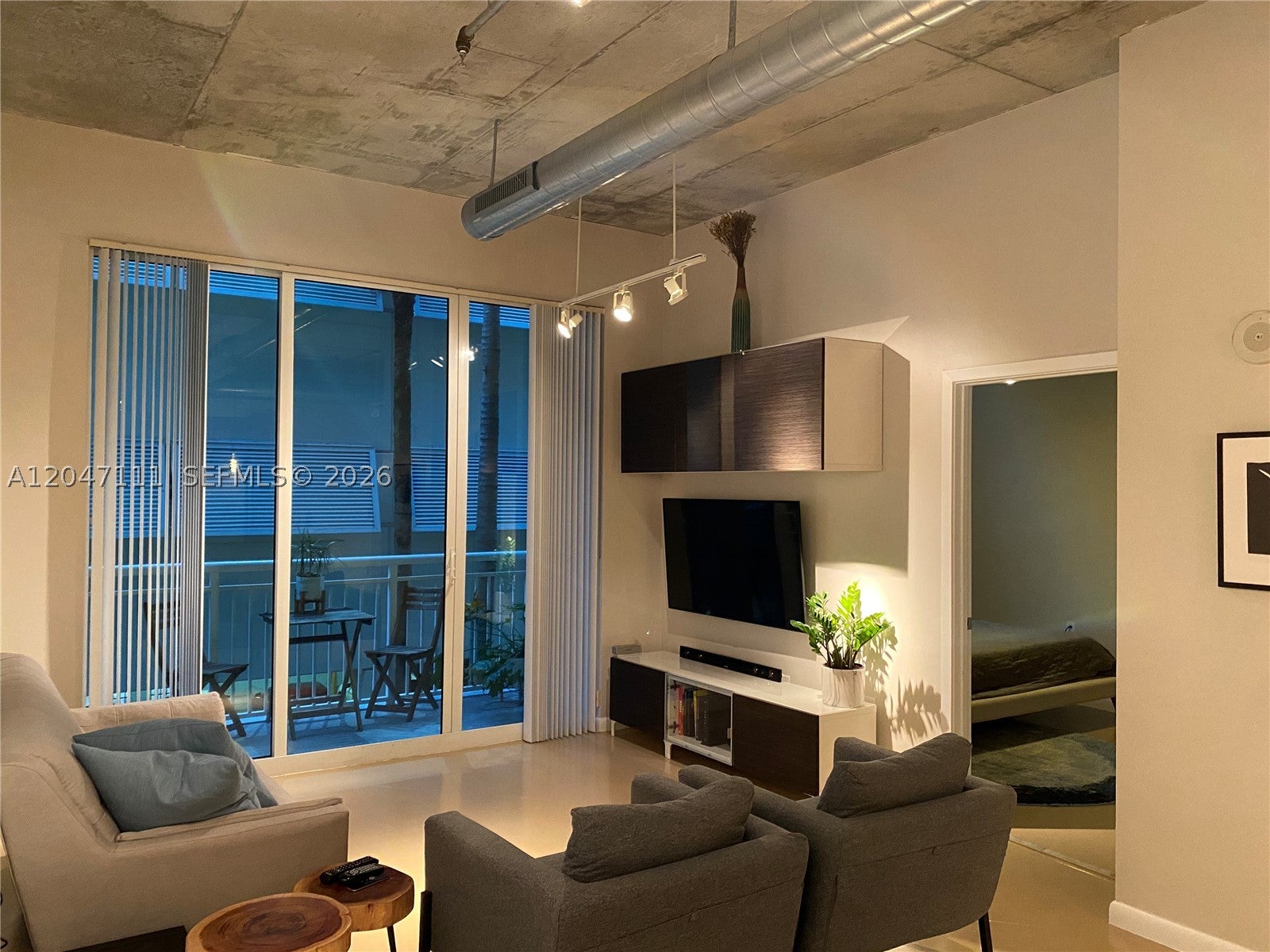 2001 Biscayne Blvd 3203