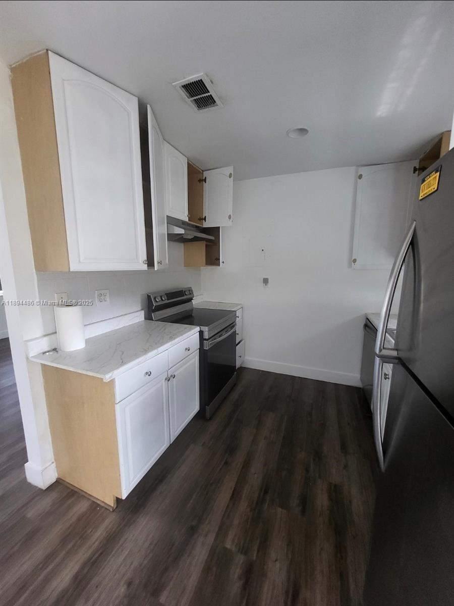 1402 NW 13th Ct