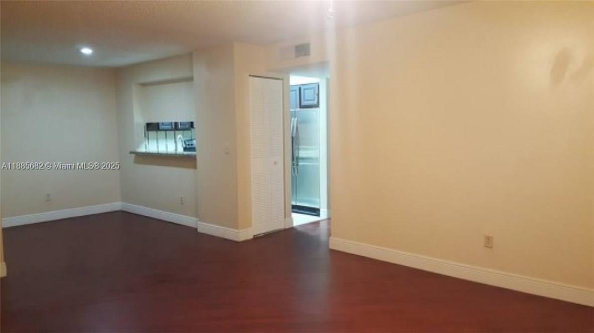 1231 SW 46th Ave 504