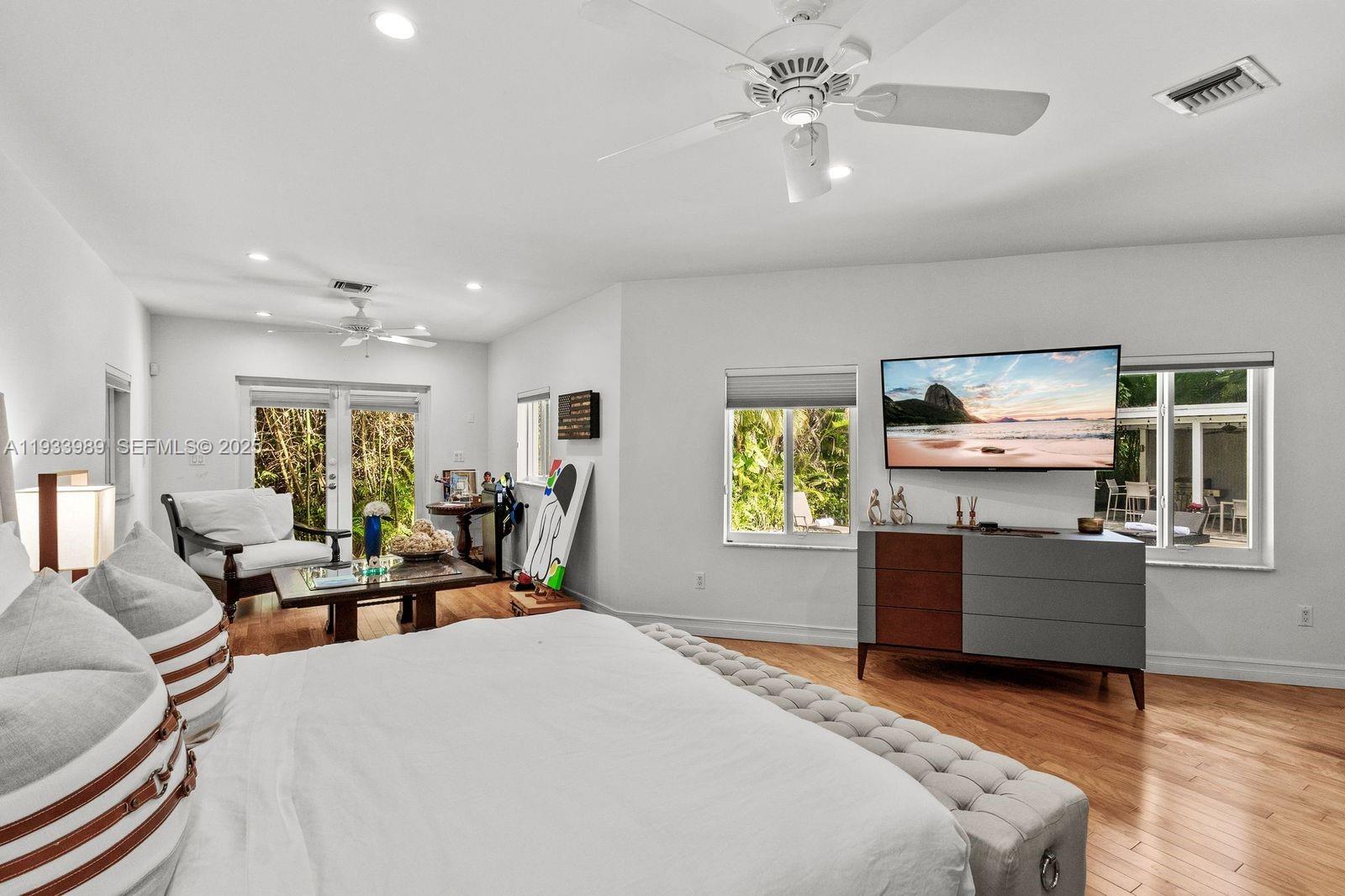 CORAL GABLES RIVIERA SEC - Residential