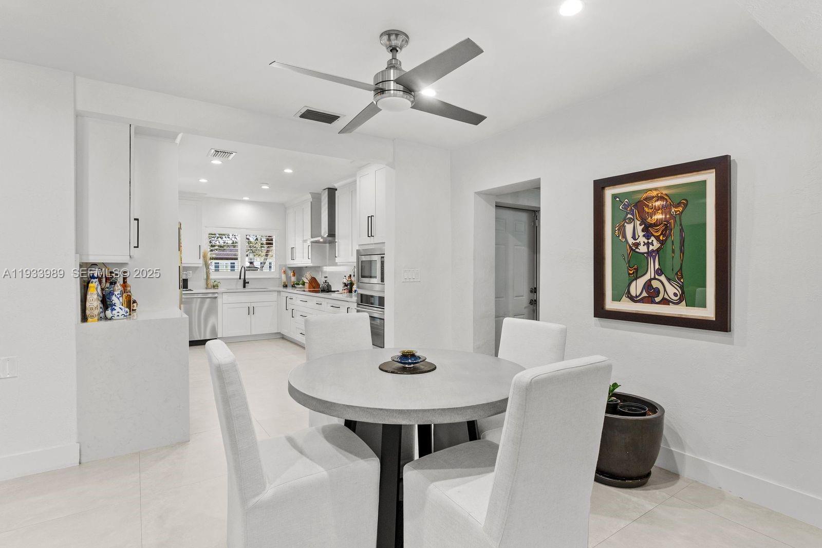 CORAL GABLES RIVIERA SEC - Residential