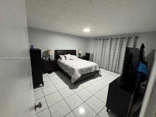 KENDALL HEIGHTS CONDO - Residential