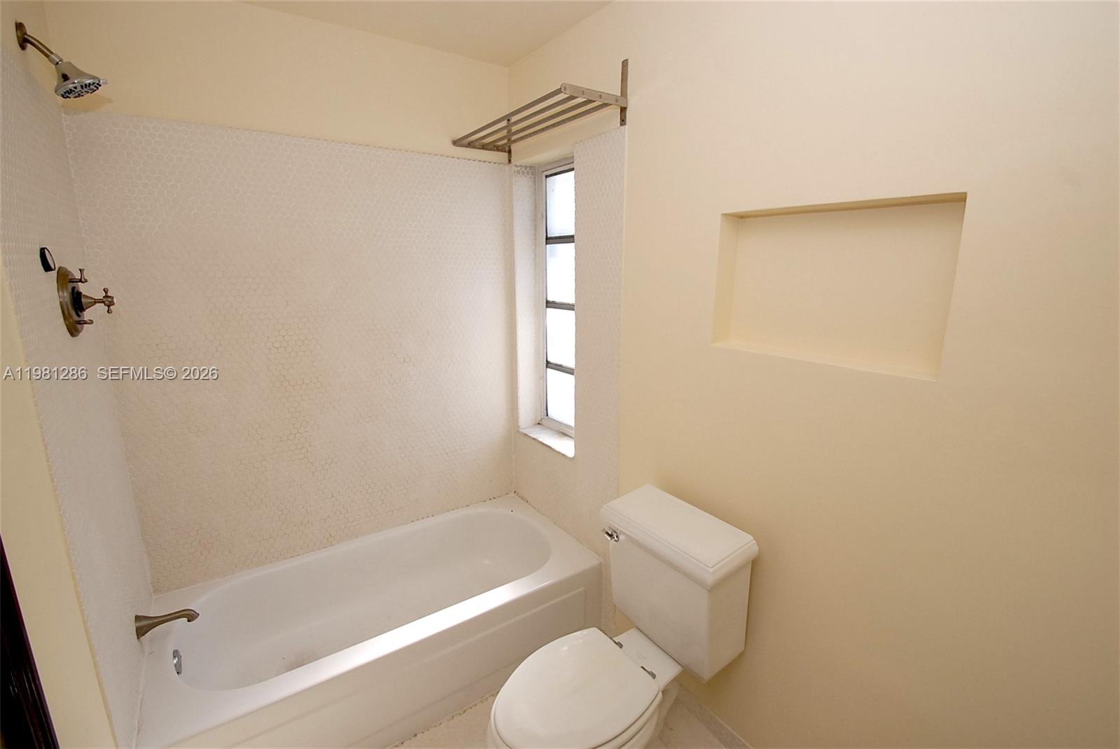 1525 PENNSYLVANIA CONDO - Residential Lease