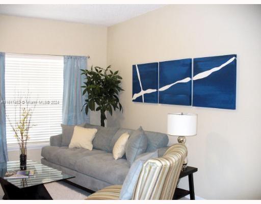 BANYAN OAKRIDGE COMMERCIA - Residential