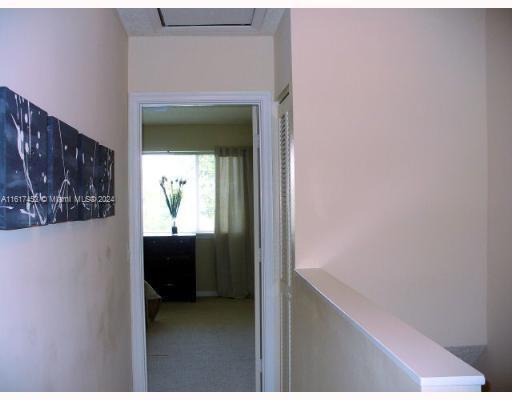 BANYAN OAKRIDGE COMMERCIA - Residential