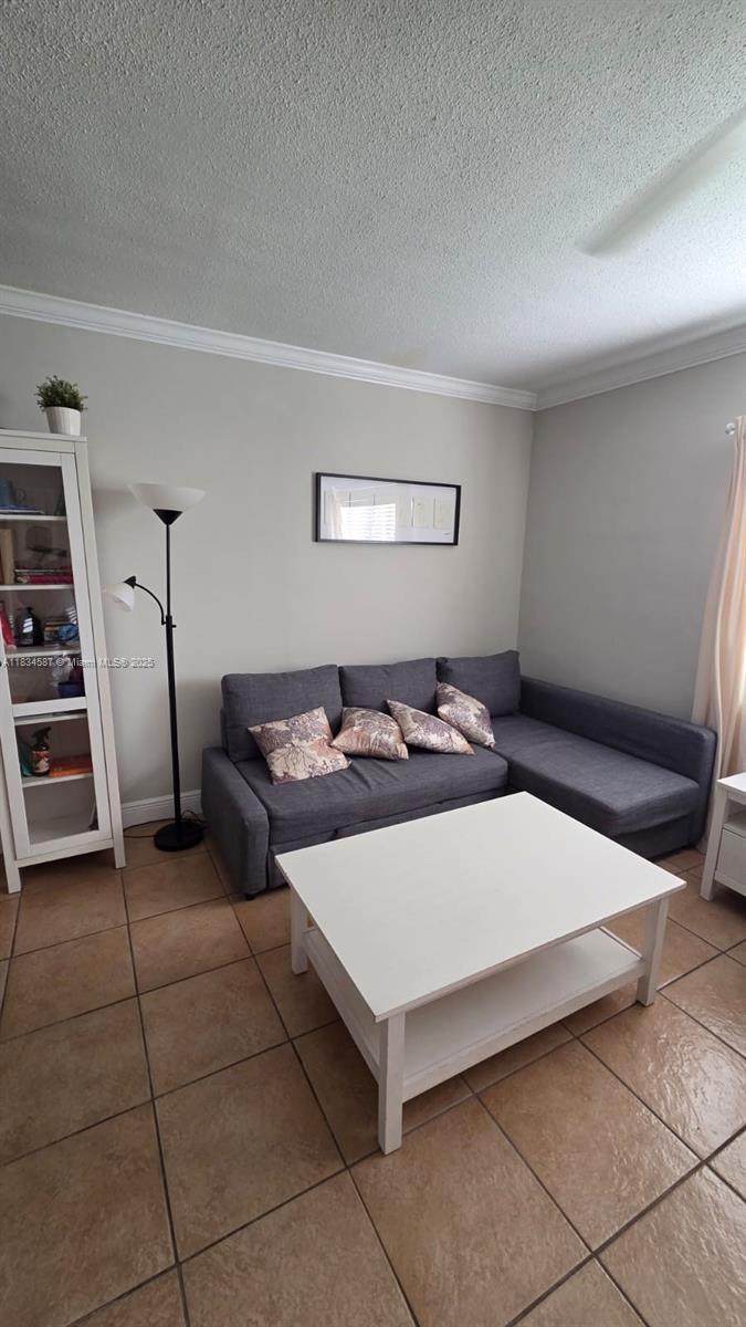 WATERWAY @ HOLLYWOOD BEAC - Residential