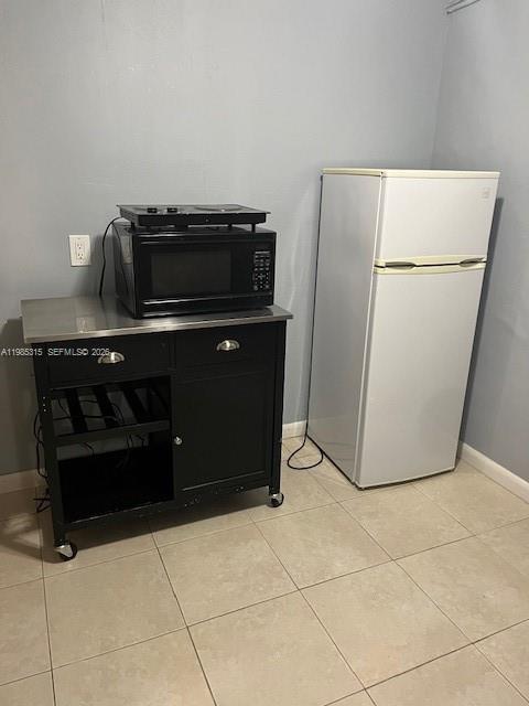 MIRAMAR ISLES SEC 5 - Residential Lease