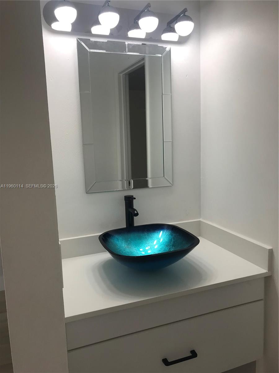 FONTANA POINT CONDO - Residential Lease