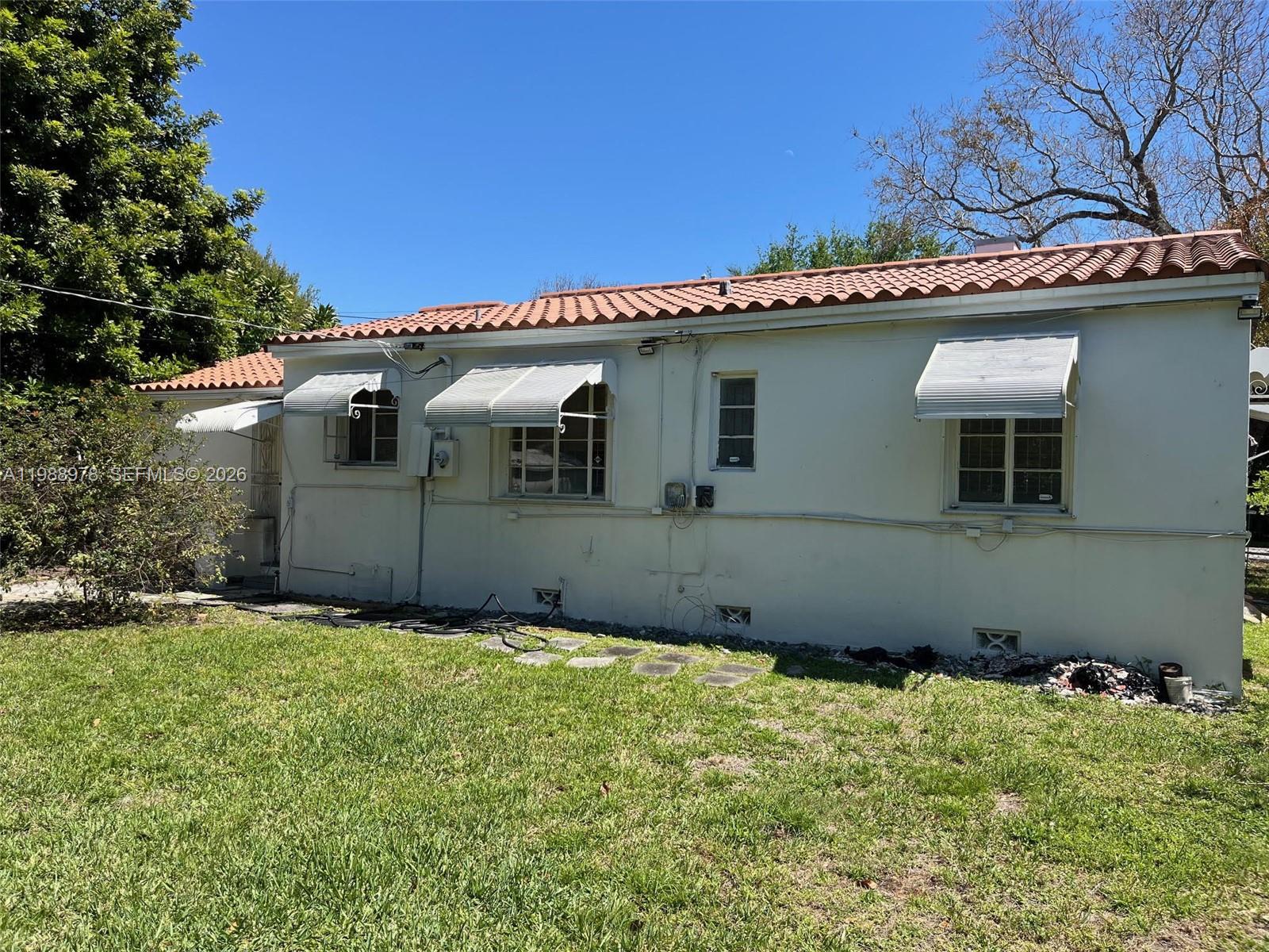 ODELL MANORS - Residential