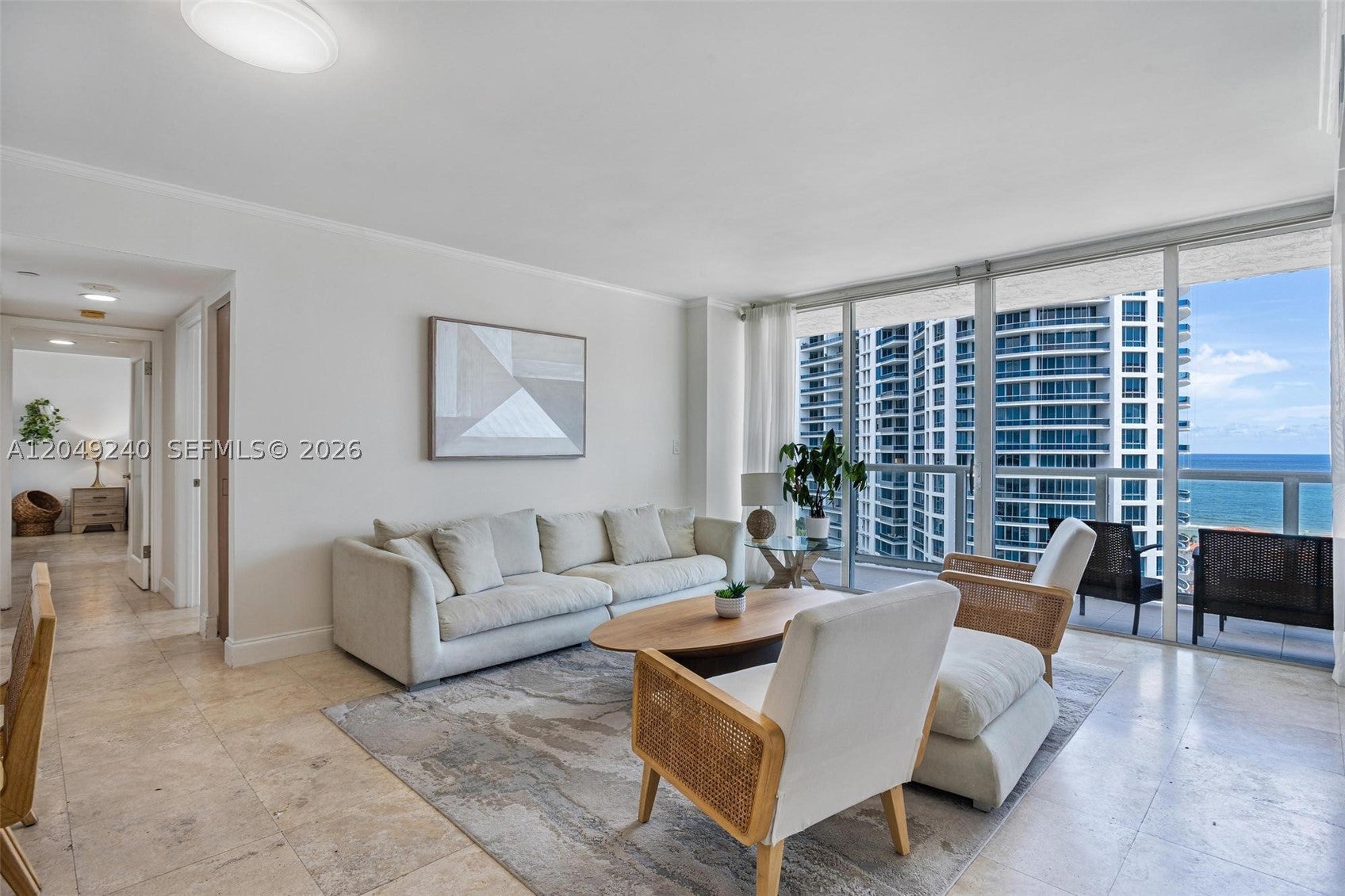 5900 Collins Ave 1406