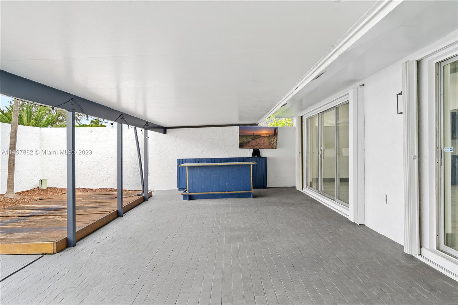 KILLIAN PINES 1ST ADDN - Residential