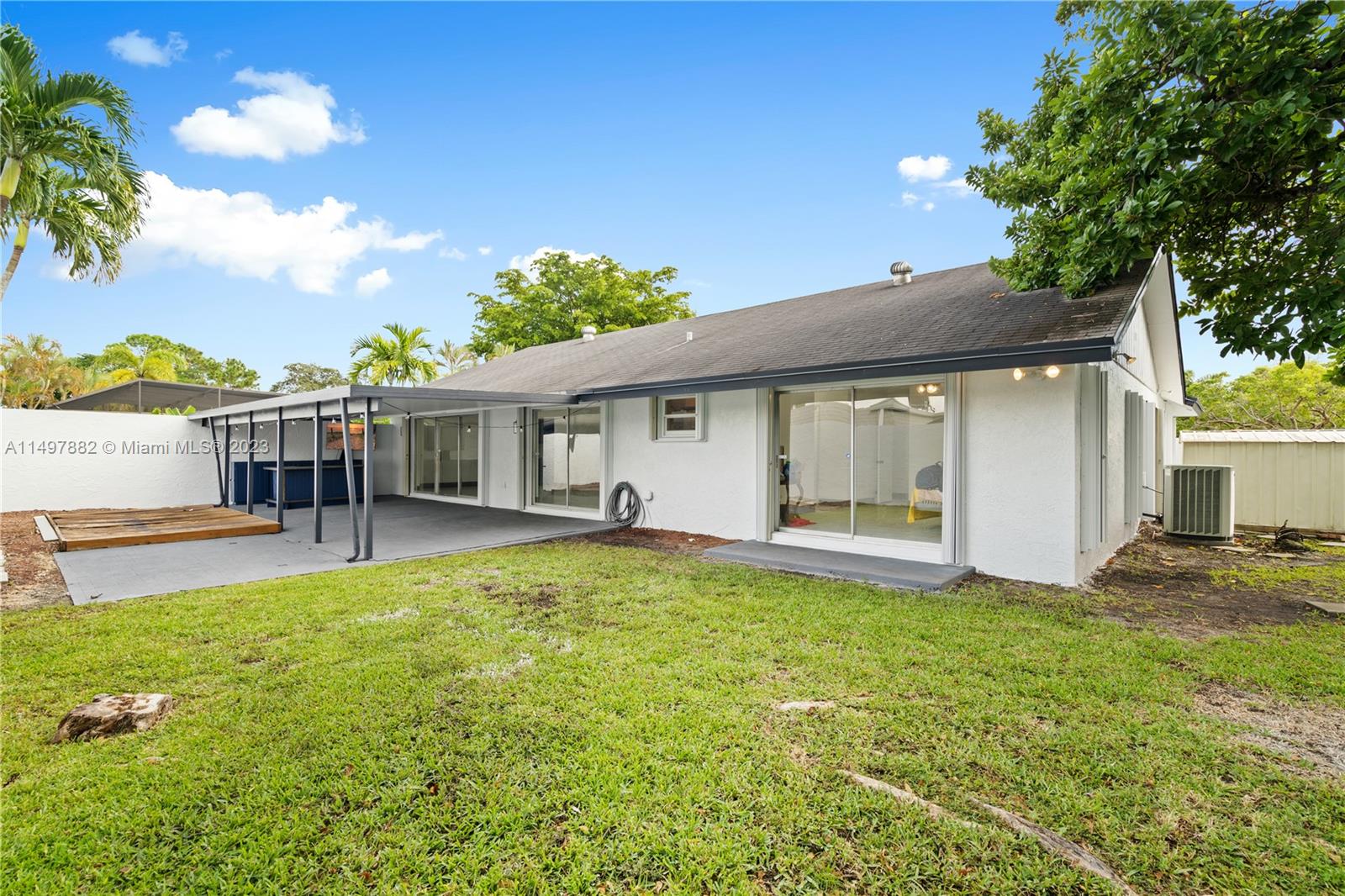 KILLIAN PINES 1ST ADDN - Residential
