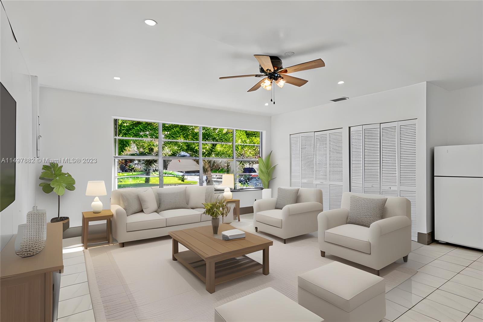 KILLIAN PINES 1ST ADDN - Residential