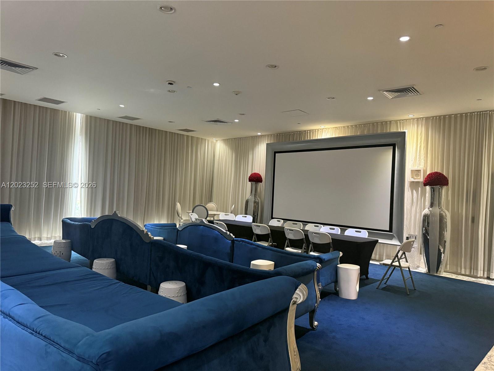 ICONBRICKELL CONDO NO 1 - Residential Lease