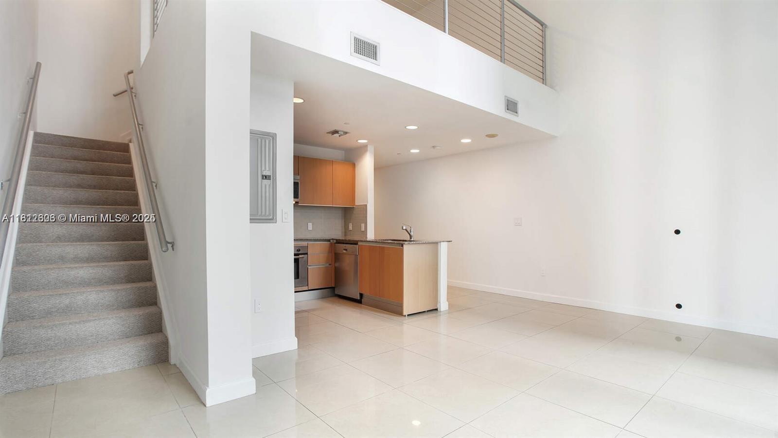 1050 Brickell Ave 2016