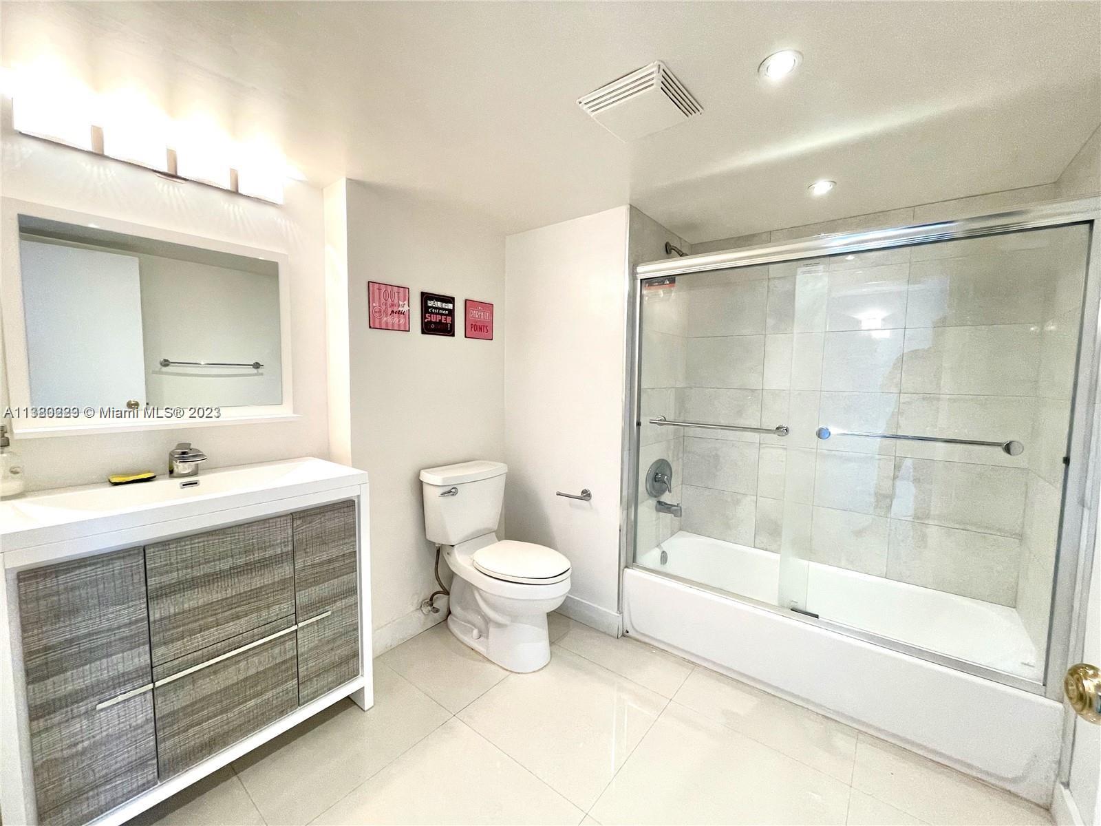 VENETIA CONDO - Residential Lease