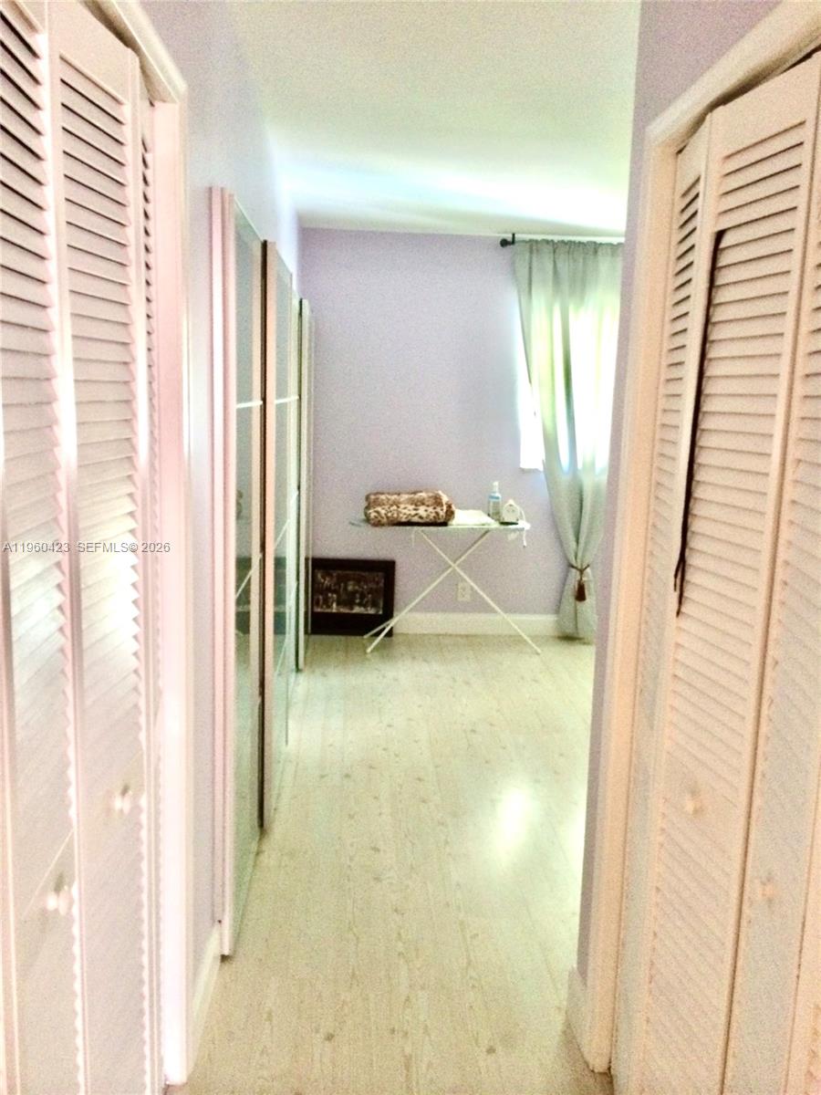 MEADOWBROOK TOWERS L COND - Residential