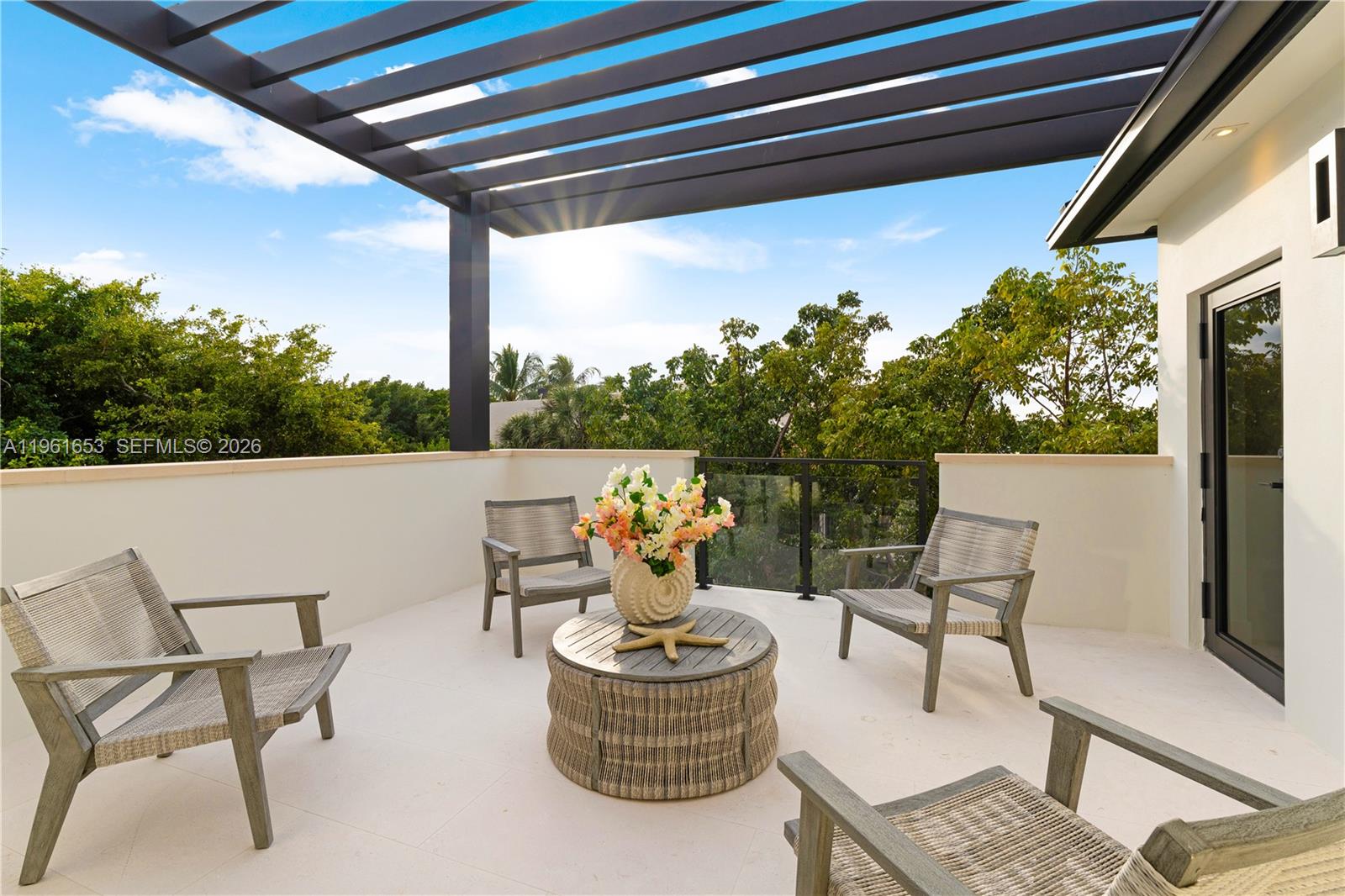 PARADISE POINT 1ST AMENDM - Residential