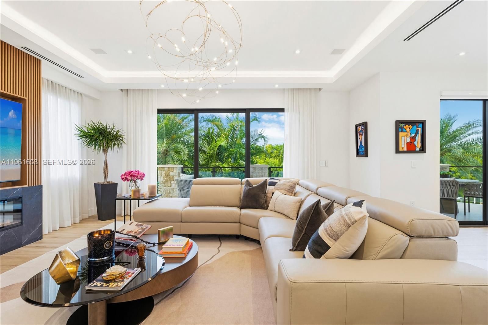 PARADISE POINT 1ST AMENDM - Residential