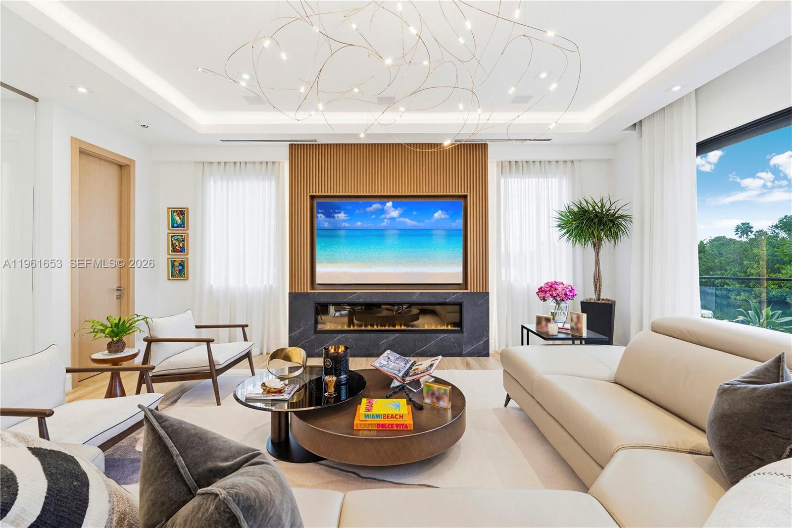 PARADISE POINT 1ST AMENDM - Residential