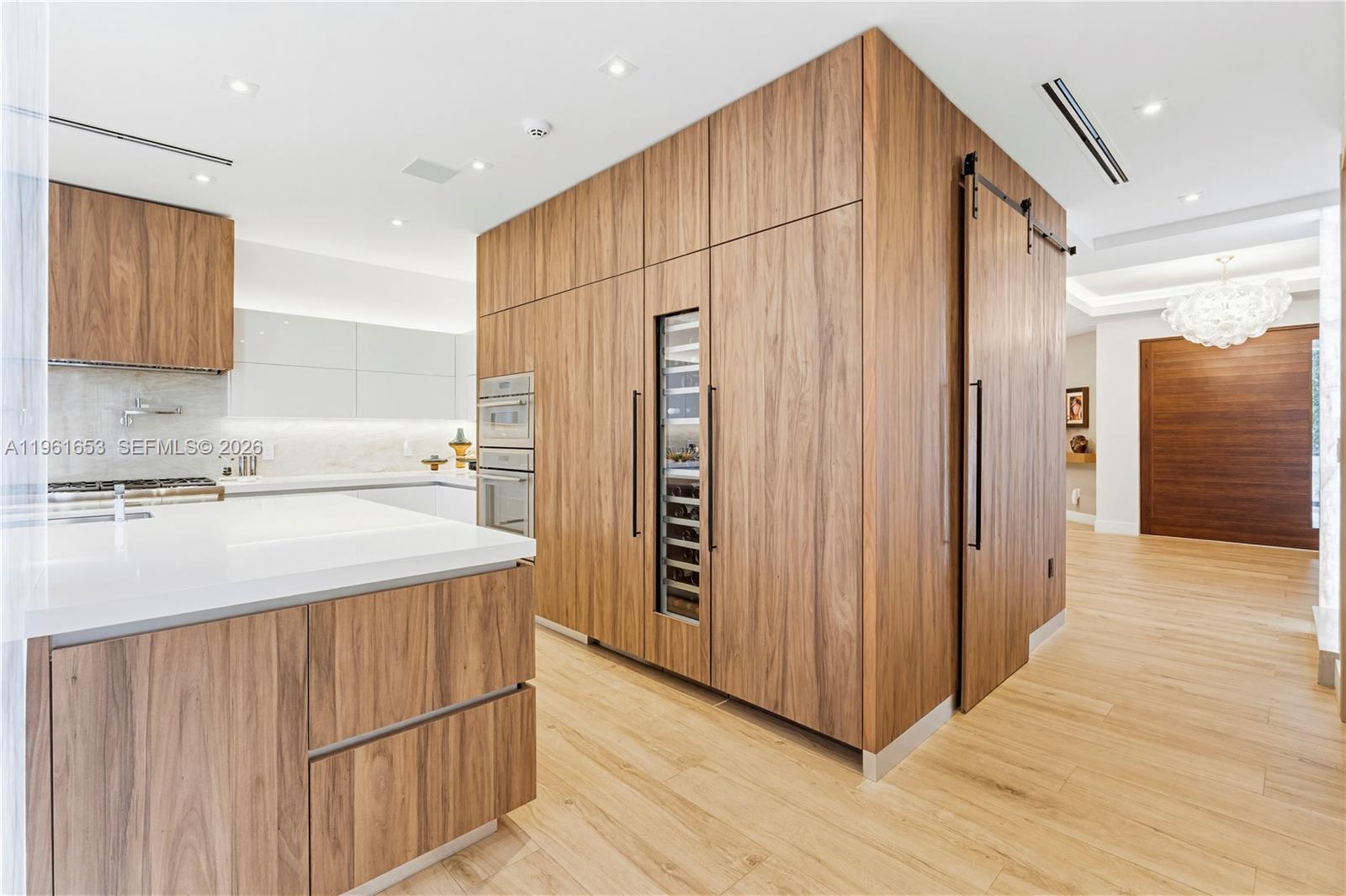 PARADISE POINT 1ST AMENDM - Residential