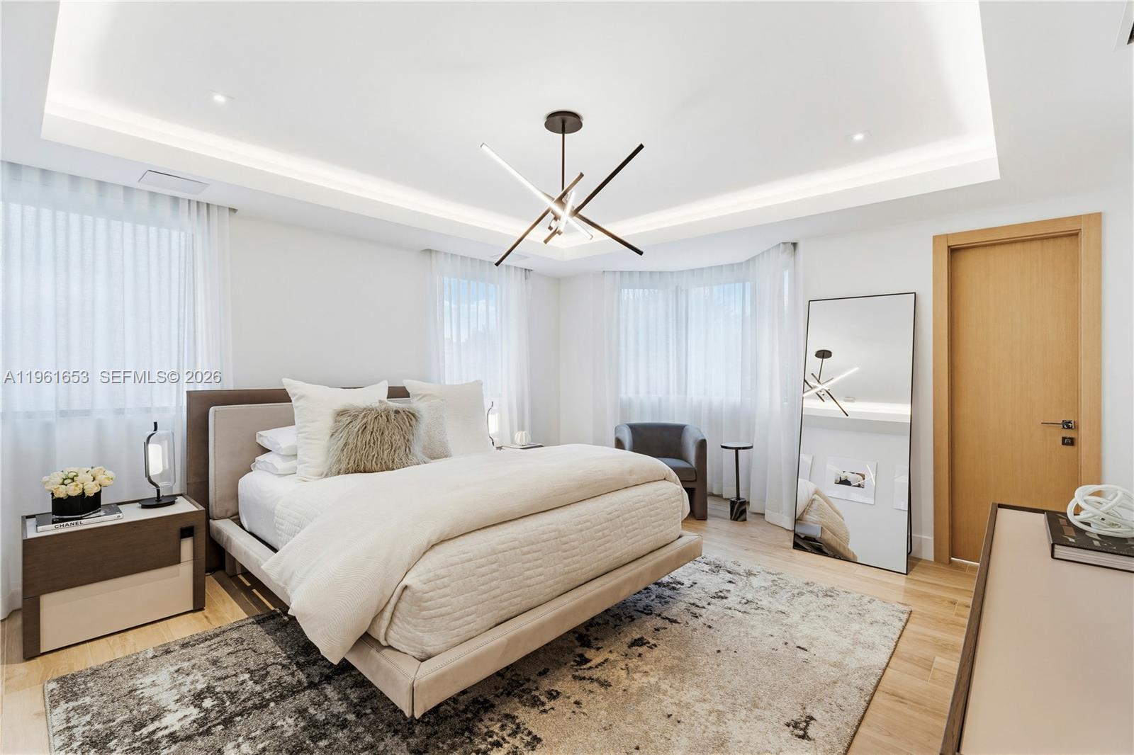 PARADISE POINT 1ST AMENDM - Residential