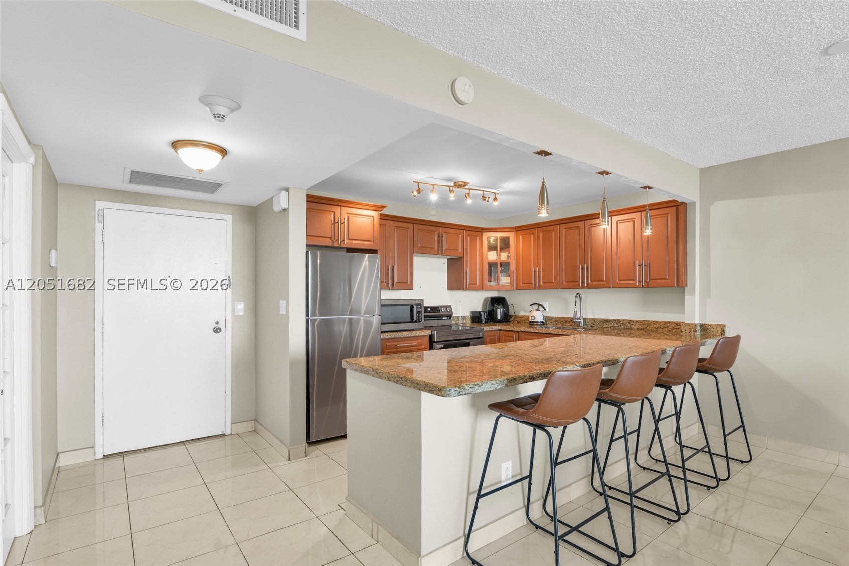 2500 Parkview Dr 2411