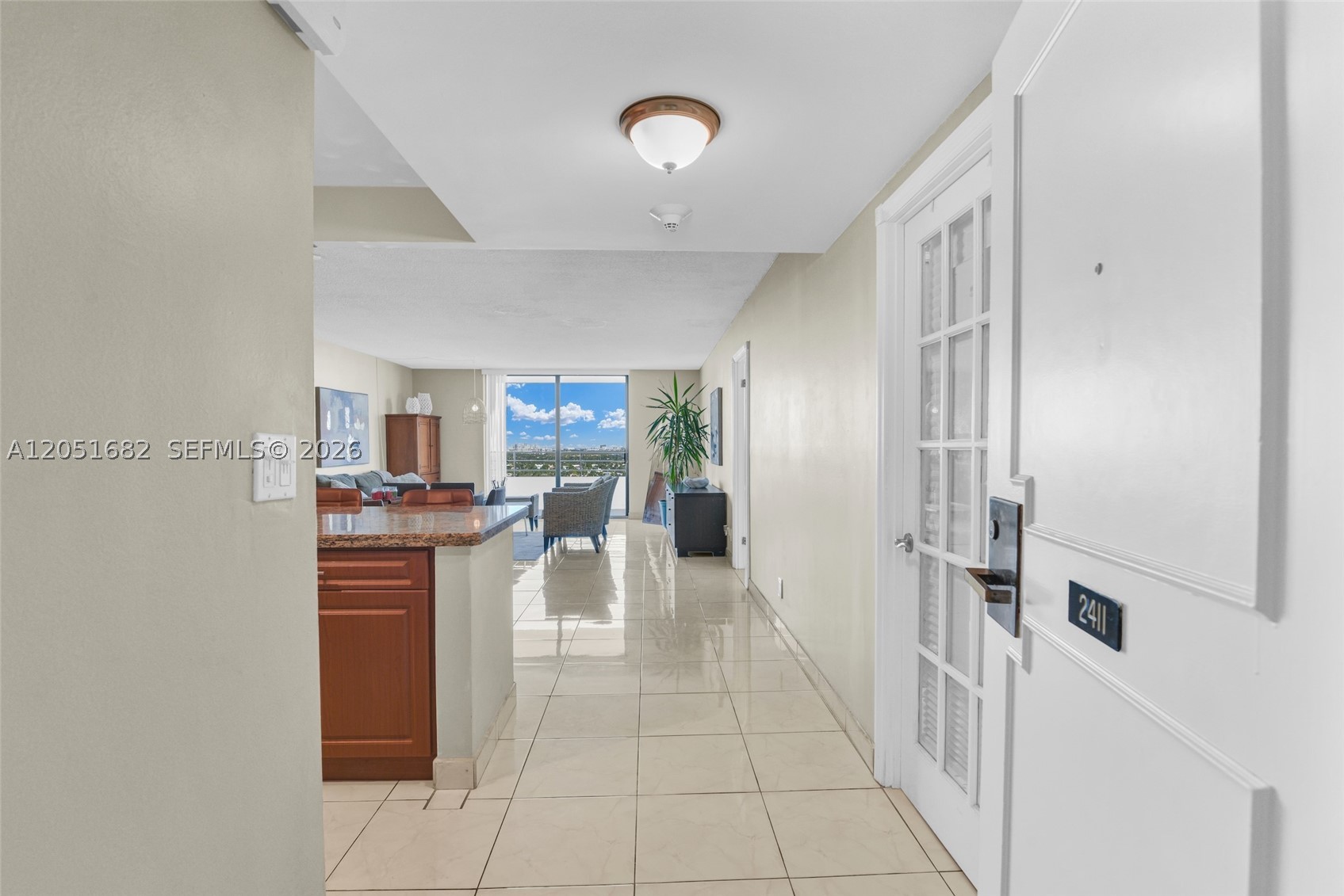 2500 Parkview Dr 2411