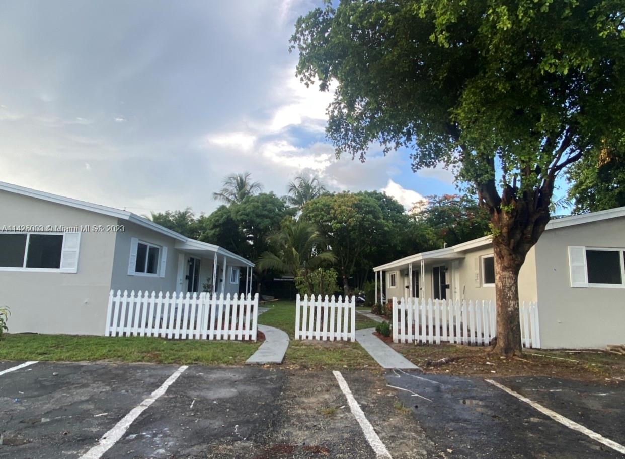Rental Property at 319 Nw 43rd St St, Oakland Park, Miami-Dade County, Florida -  - $625,000 MO.