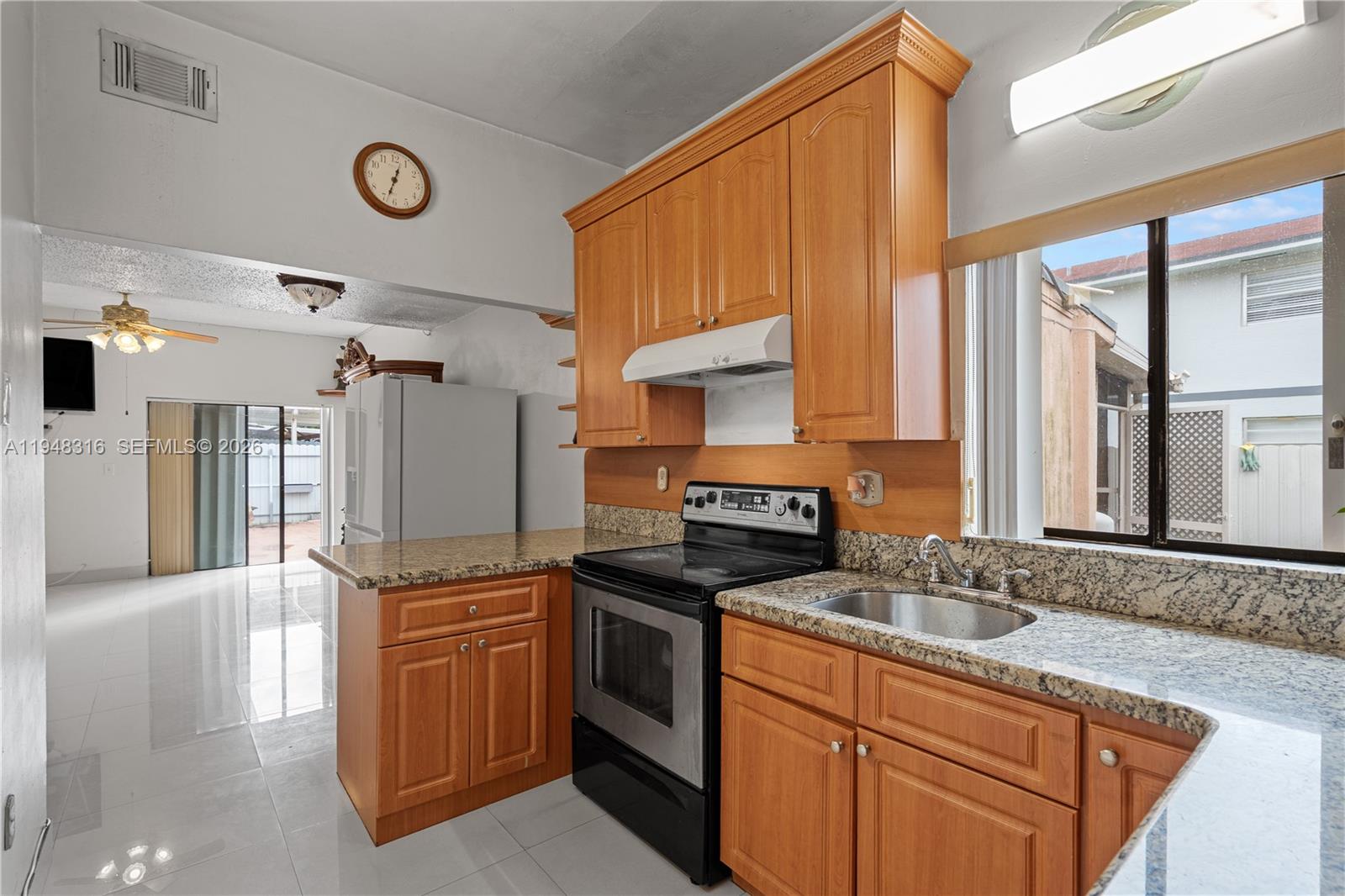 READY CONDO - Residential