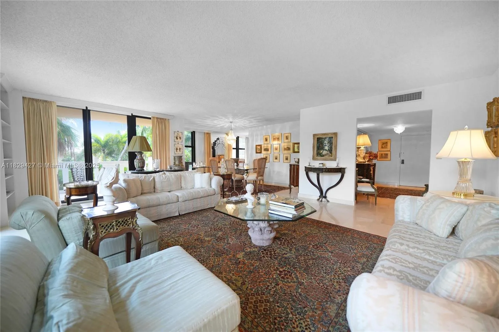 Key Biscayne, Florida 33149, United States, 2 Bedrooms Bedrooms, ,2 BathroomsBathrooms,Residential,Active,159480