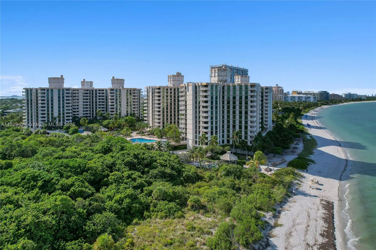Key Biscayne, Florida 33149, United States, 2 Bedrooms Bedrooms, ,2 BathroomsBathrooms,Residential,Active,159480