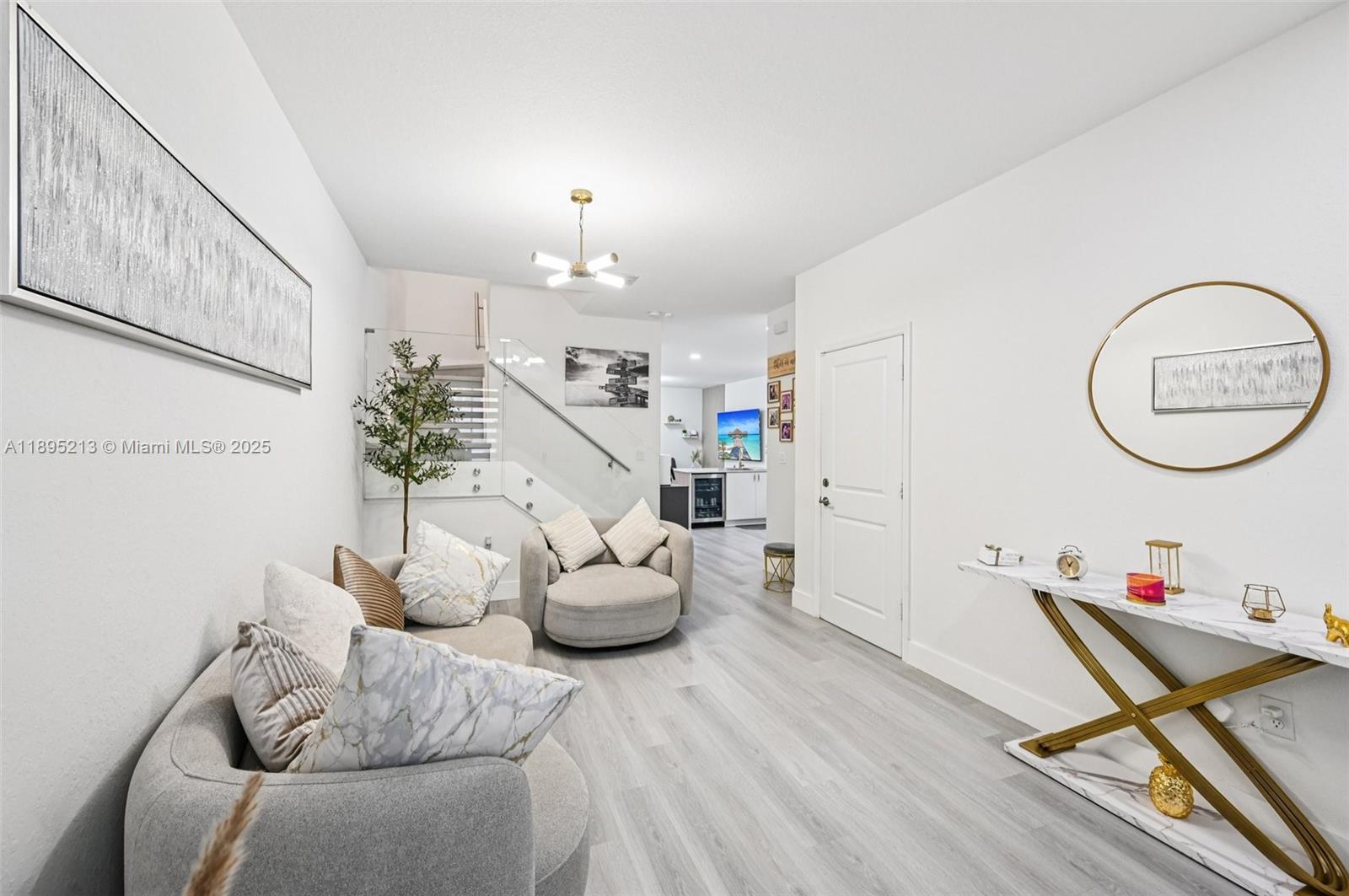View photos, virtual tours, details... 28510 SW 134th Ave