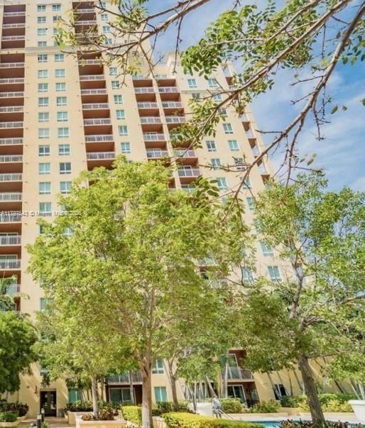 TOSCANO CONDO - Residential Lease