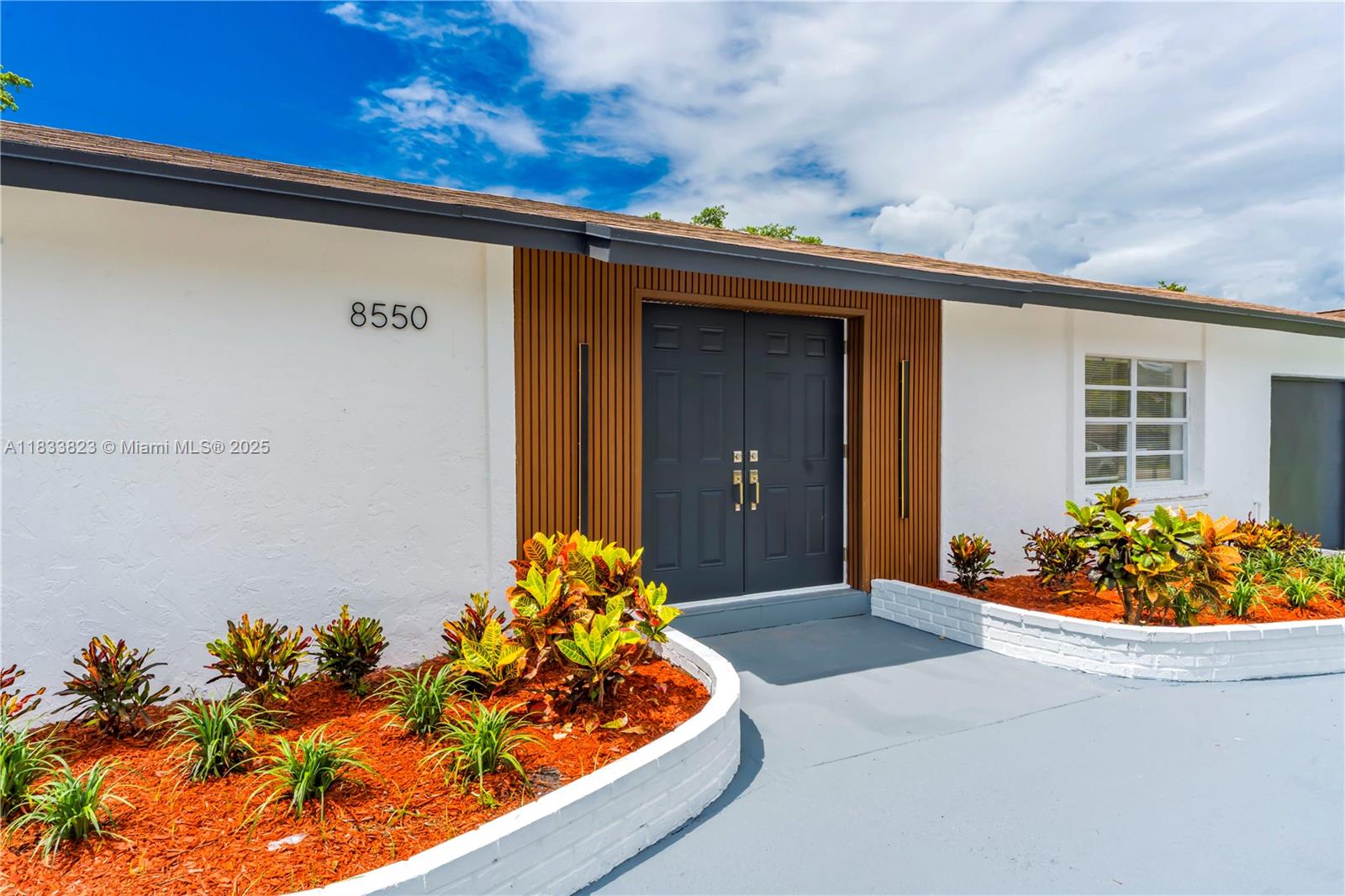 8550 NW 45th Ct