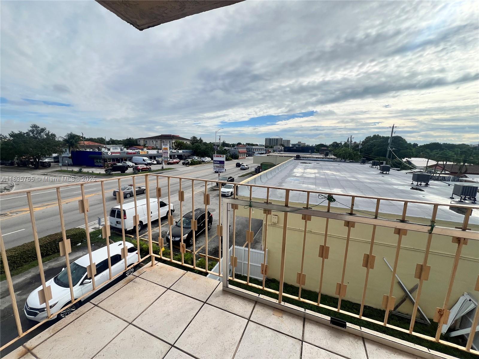 GARDEN VISTA CONDO - Residential Lease