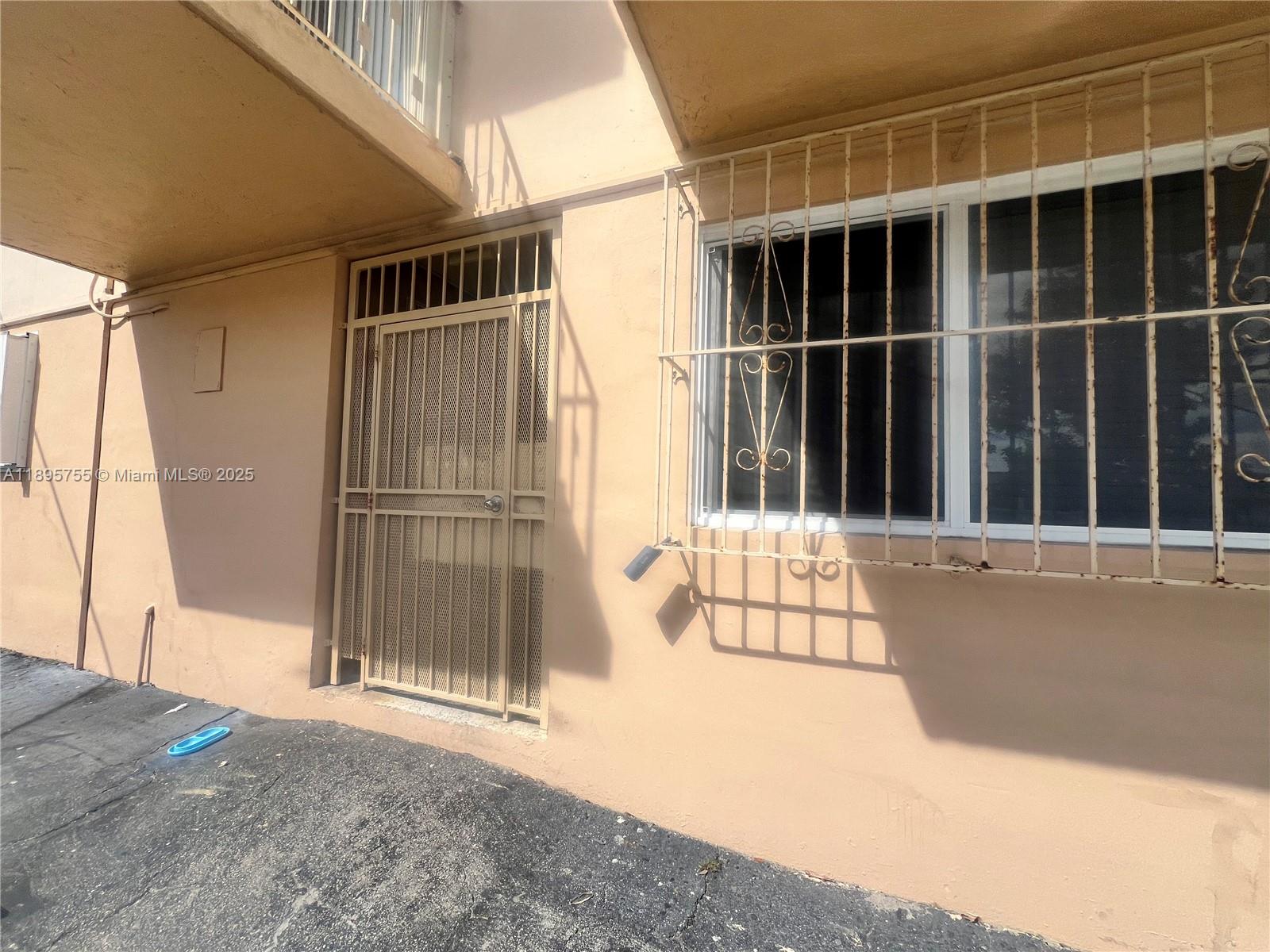 GARDEN VISTA CONDO - Residential Lease