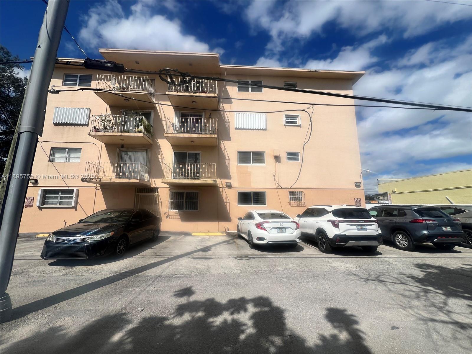GARDEN VISTA CONDO - Residential Lease