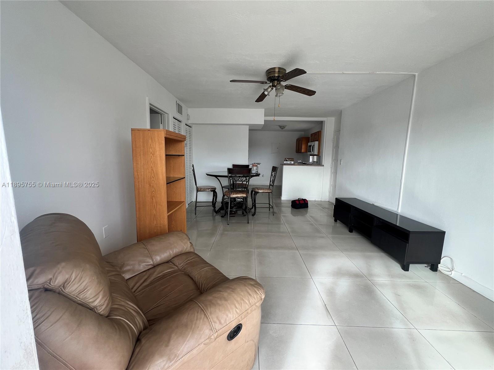 GARDEN VISTA CONDO - Residential Lease
