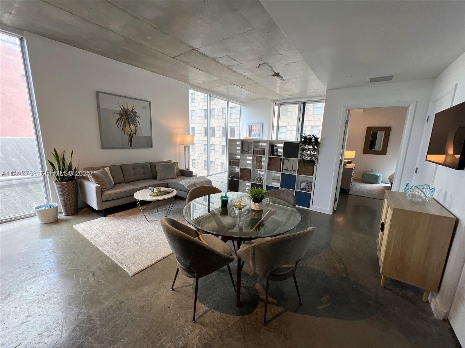 CENTRO CONDO - Residential