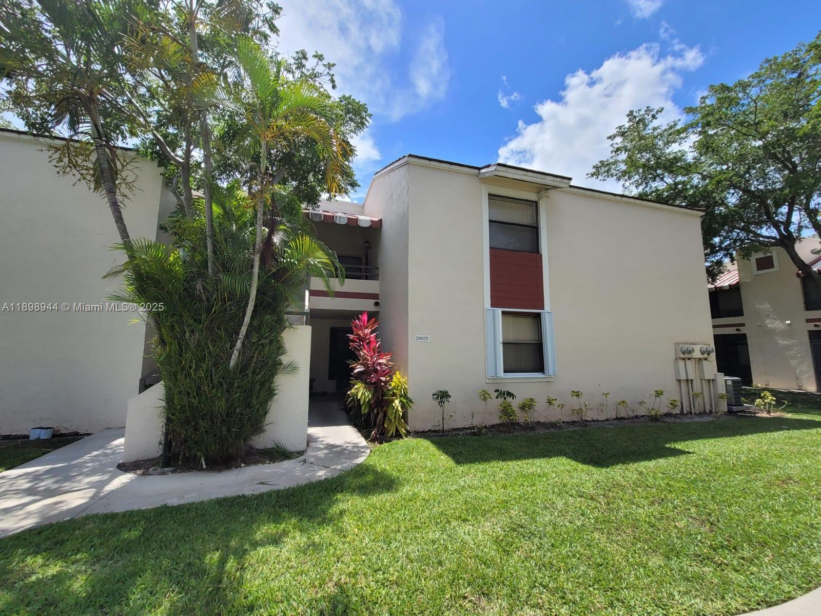 QUATRAINE CONDO II PH I - Residential Lease