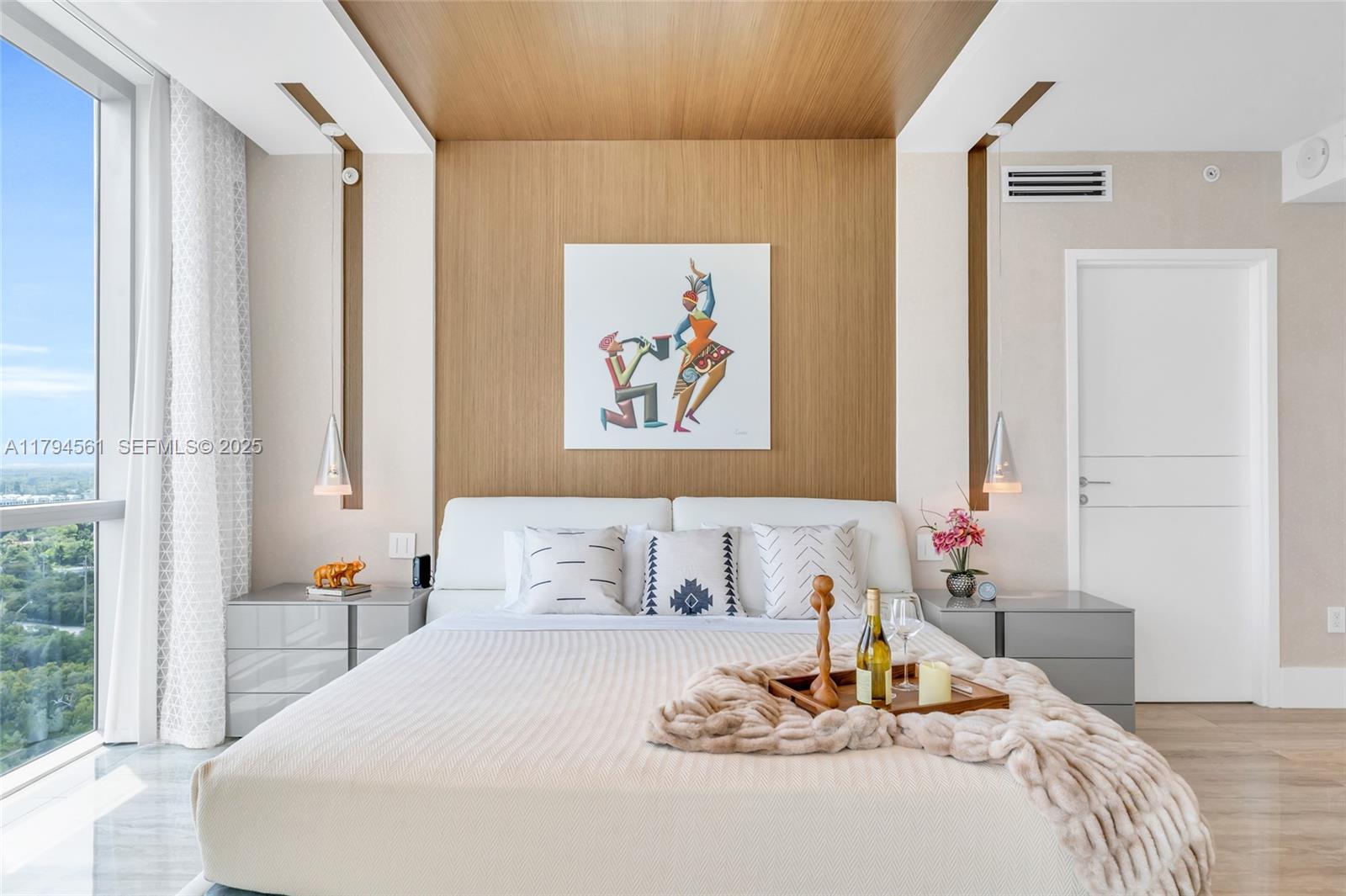 MARINA PALMS RESIDENCES S - Residential