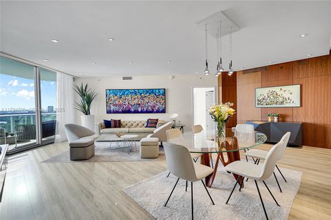 17111 Biscayne Blvd 2208 Aventura FL 33160