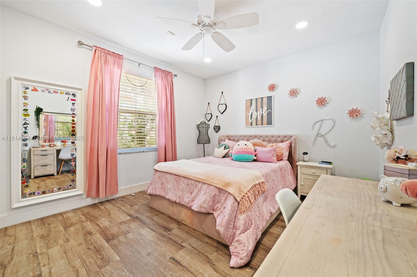 SECTOR 7 SOUTH - Residential