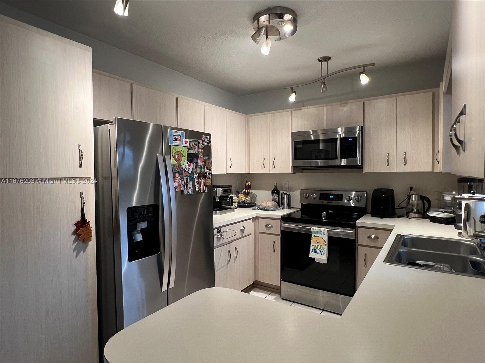 P A AT WEST SUNSET - Residential